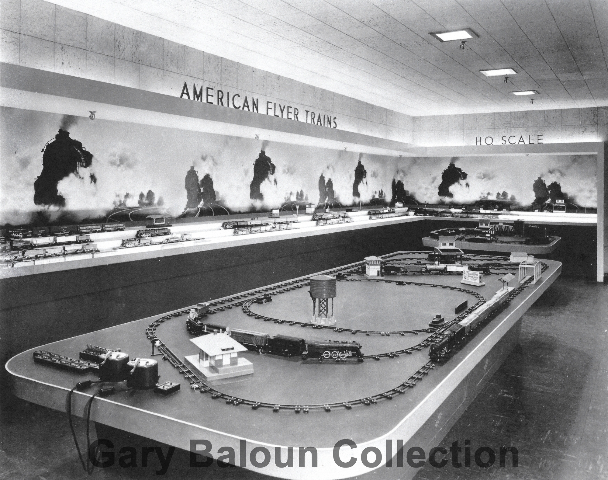 American Flyer Layout at Factory Showroom