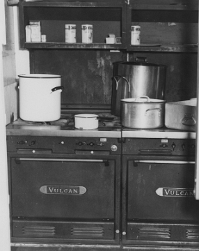 17. Cafeteria Stove